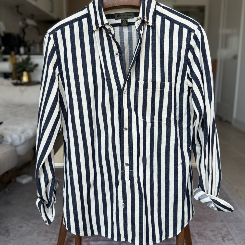 Black and White Casual Button Down Shirt with Stripes